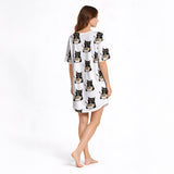 Women's Nightgown - V-Neck Short Sleeve | Ramen Cat Dreams