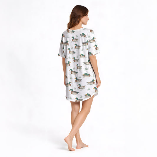 Charming Mallard Duck Women's V-Neck Short Sleeve Nightgown